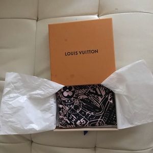 Louis Vuitton Scarf